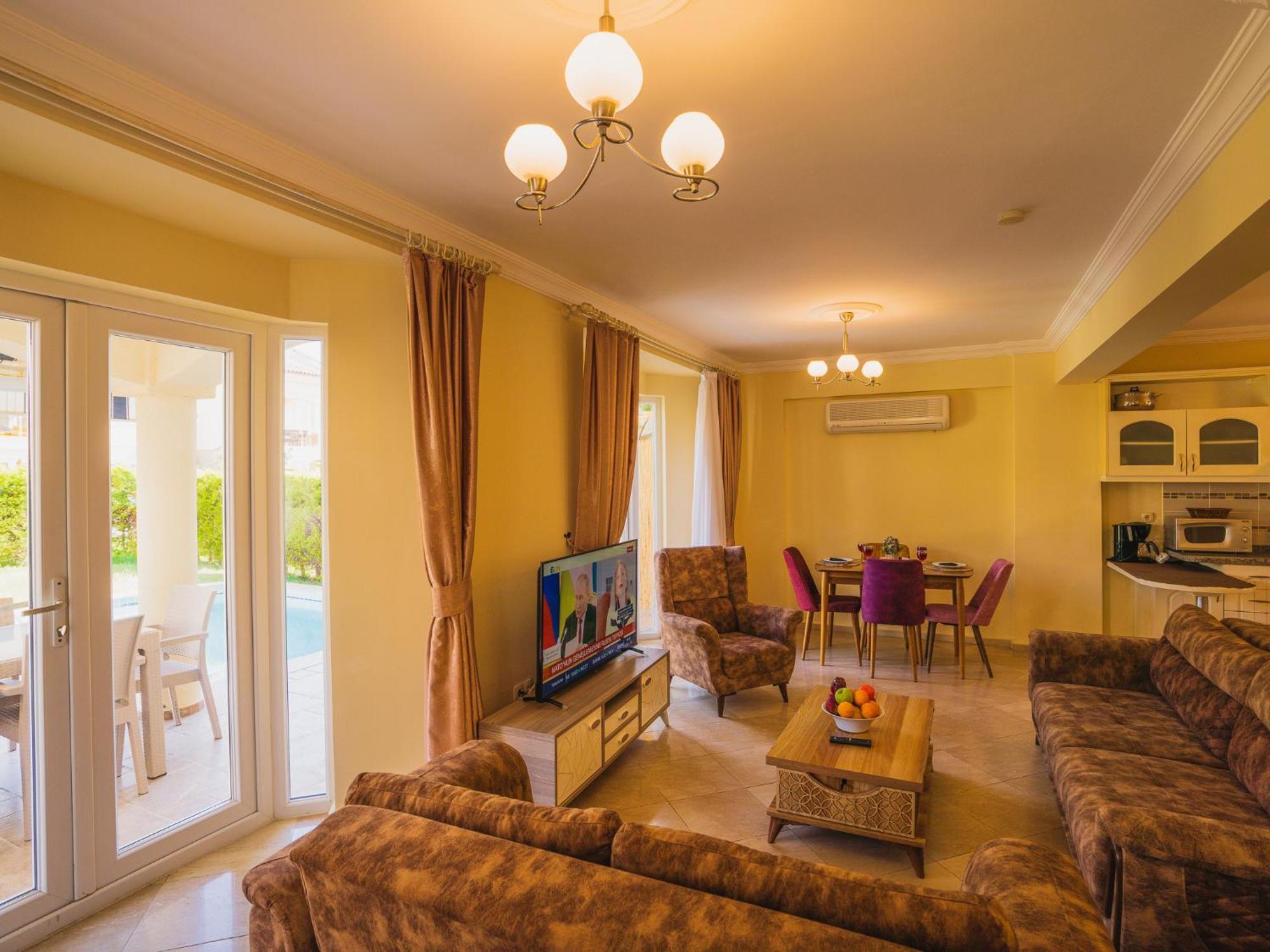 Sunset Beach Resort Aqua Lettings Fethiye Exterior photo