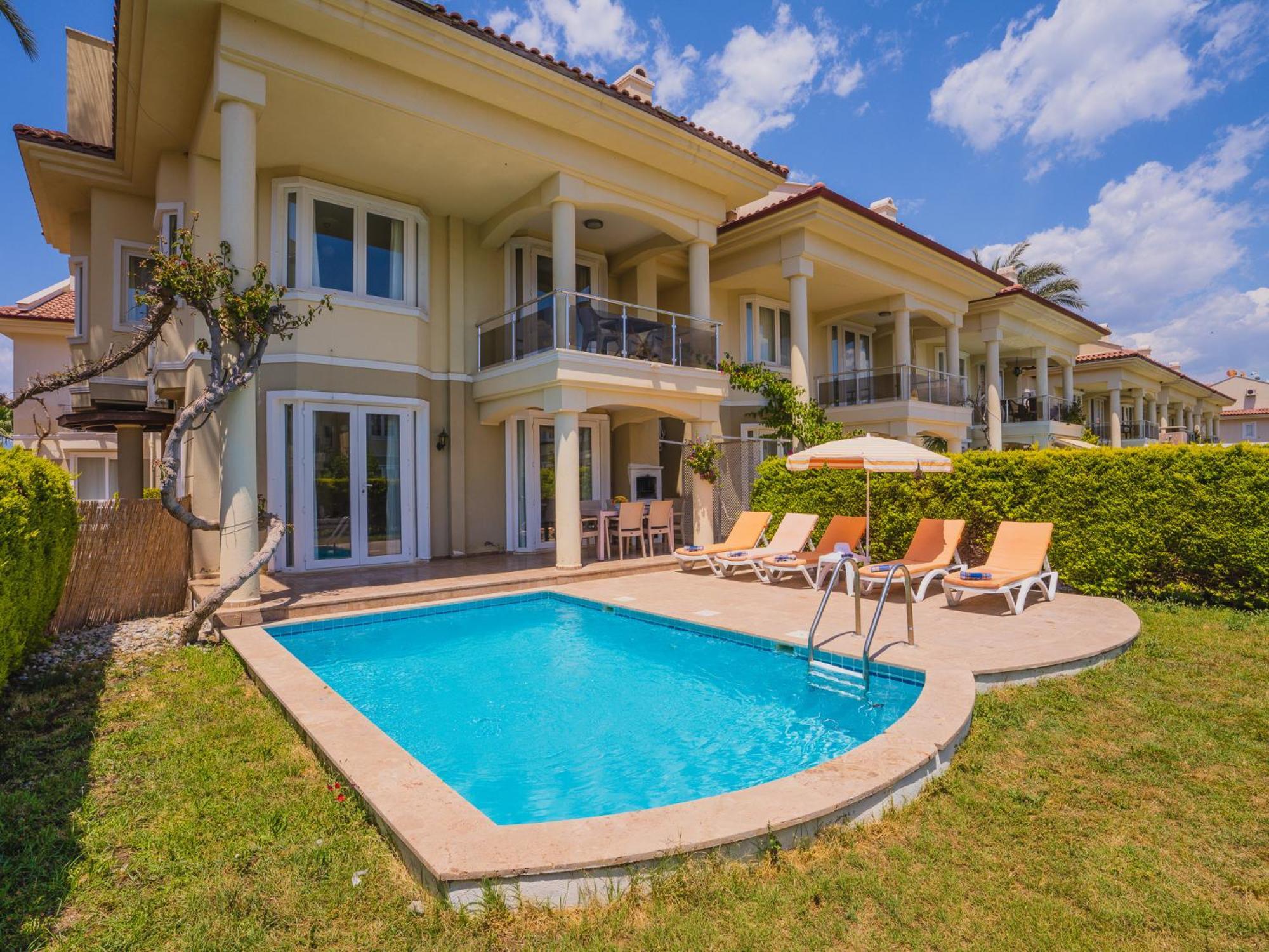 Sunset Beach Resort Aqua Lettings Fethiye Exterior photo